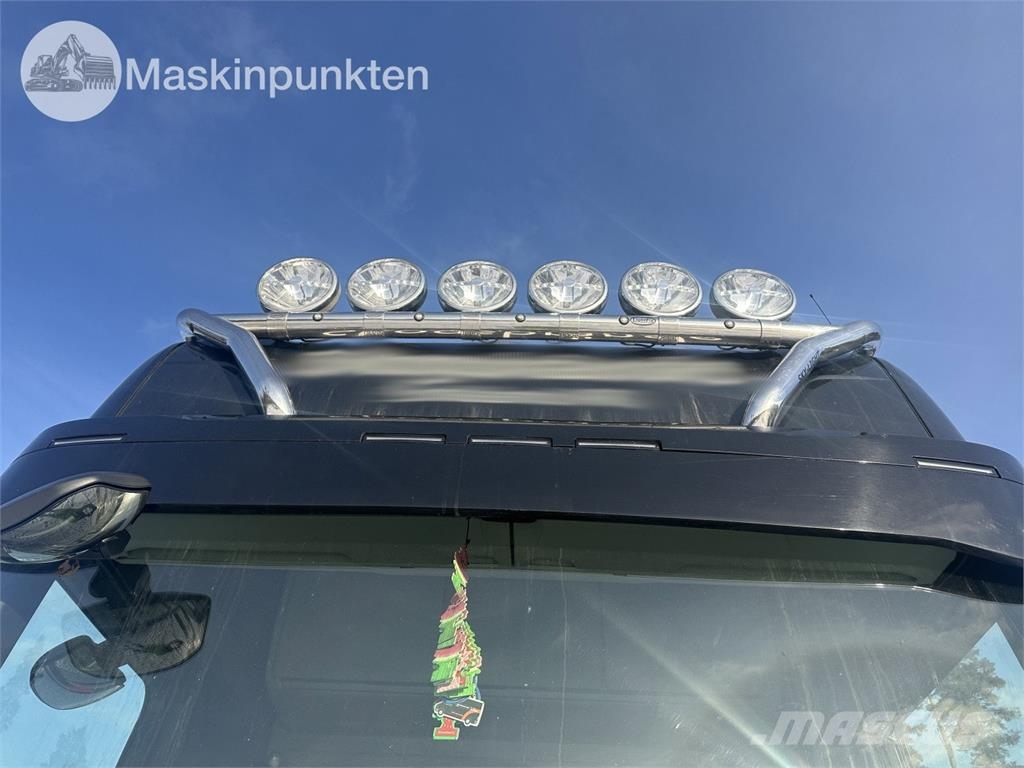 Scania R770B8X4*4NB Camiones volquete para virutas de madera