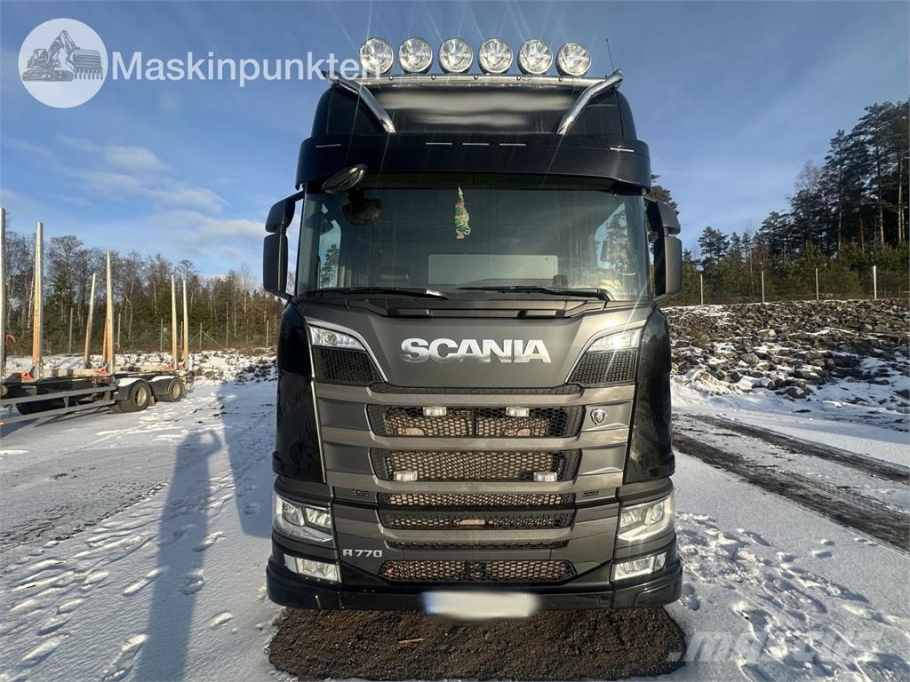 Scania R770B8X4*4NB Camiones volquete para virutas de madera