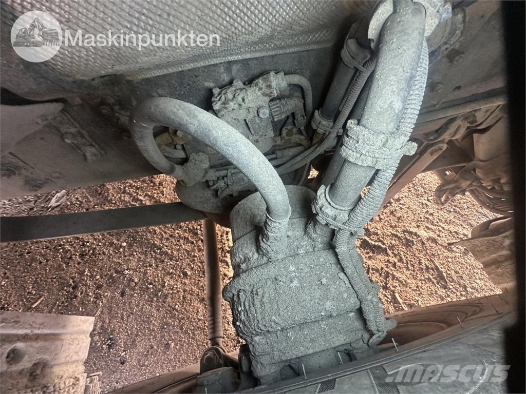 Scania R770B8X4*4NB Camiones volquete para virutas de madera