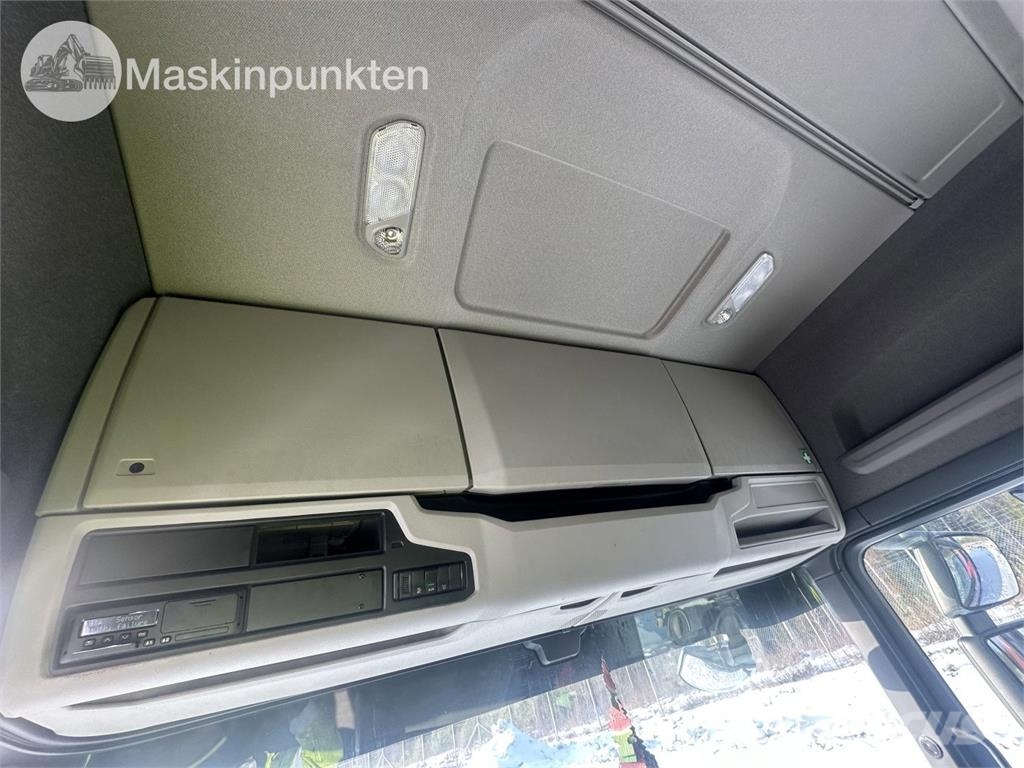Scania R770B8X4*4NB Camiones volquete para virutas de madera