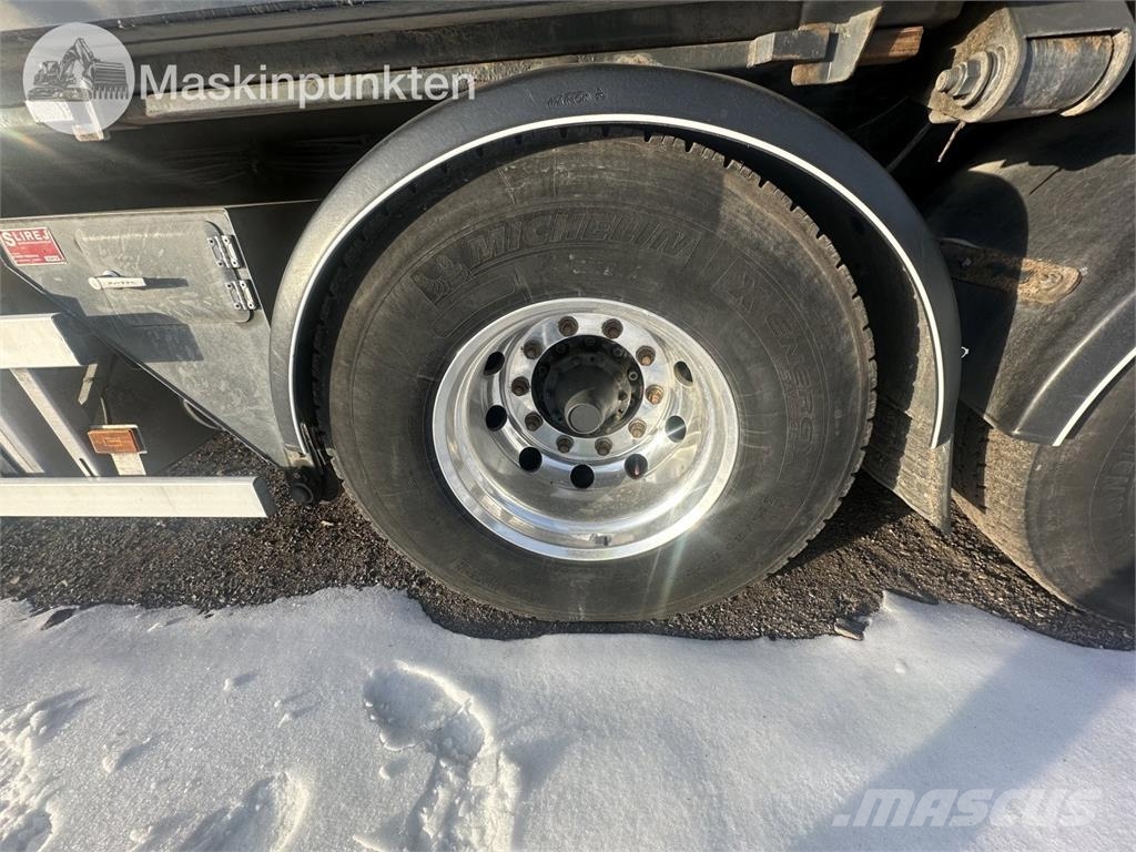 Scania R770B8X4*4NB Camiones volquete para virutas de madera