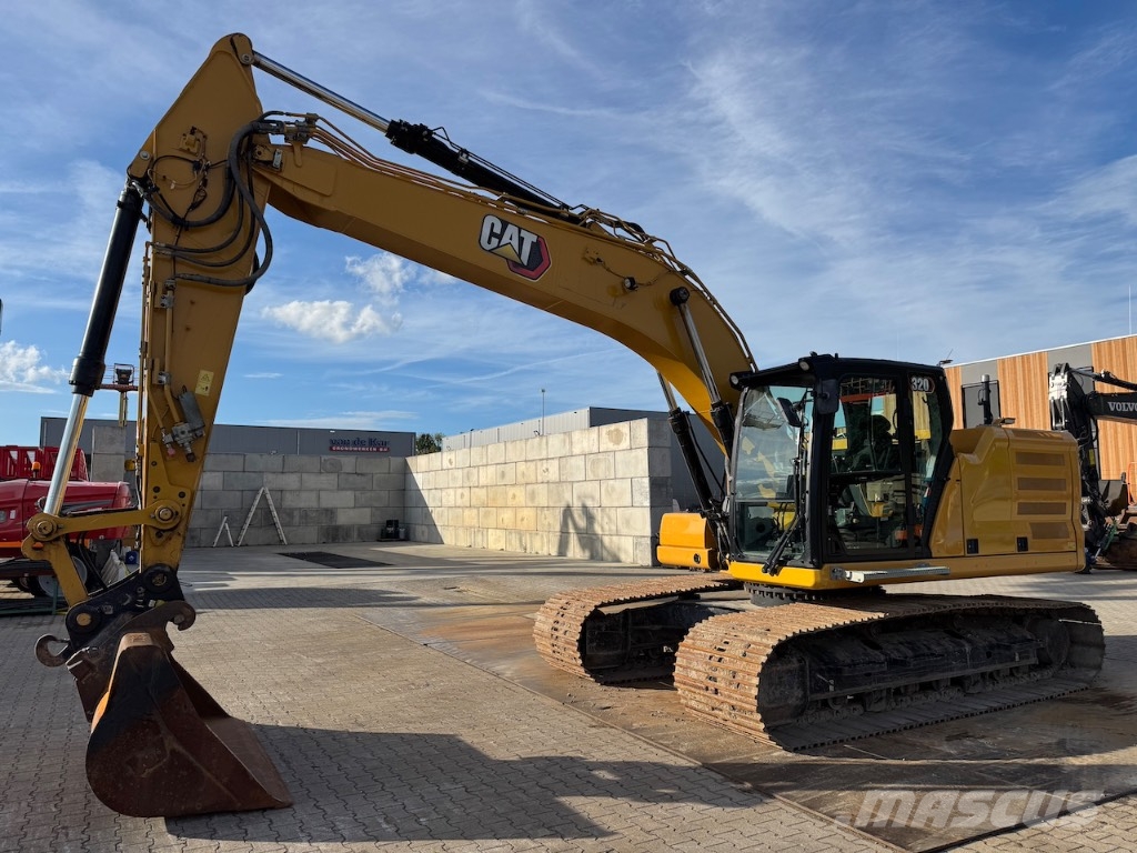 CAT 320 Rupsgraafmachines