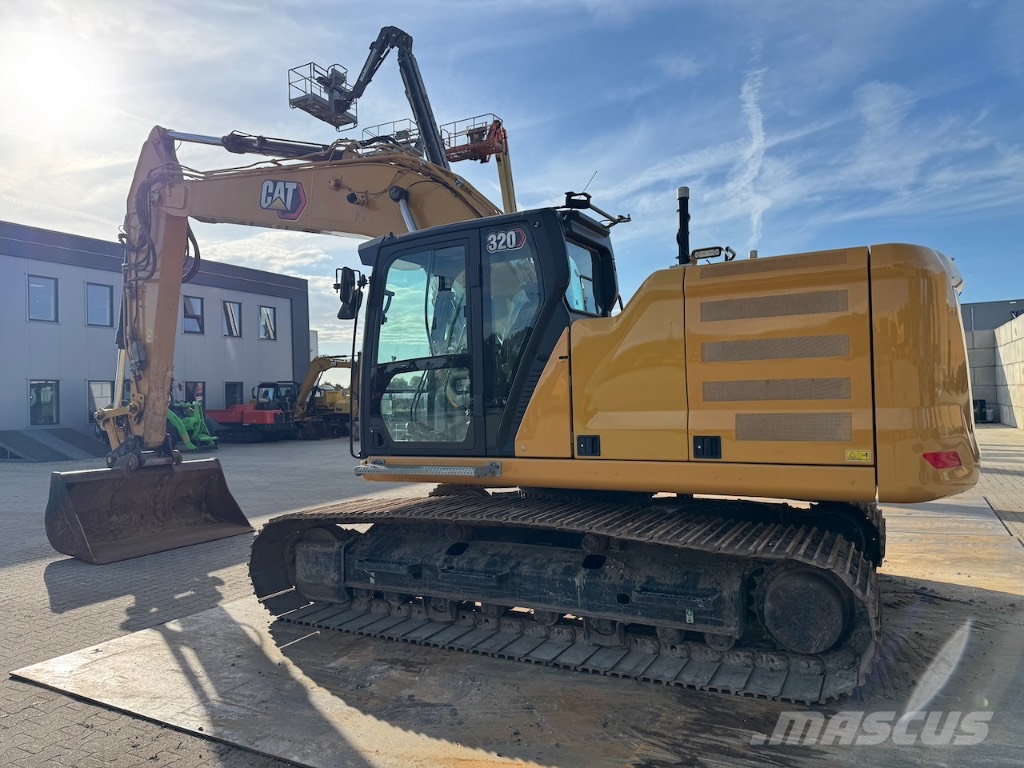 CAT 320 Rupsgraafmachines