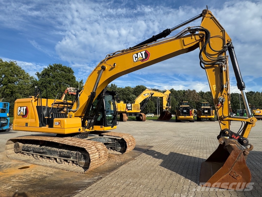 CAT 320 Rupsgraafmachines