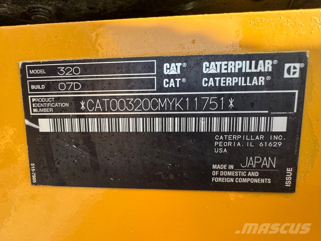 CAT 320 Rupsgraafmachines
