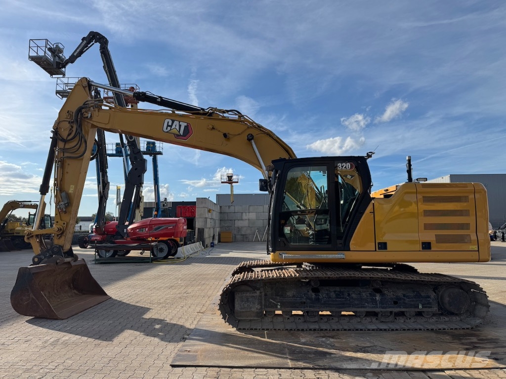 CAT 320 Rupsgraafmachines