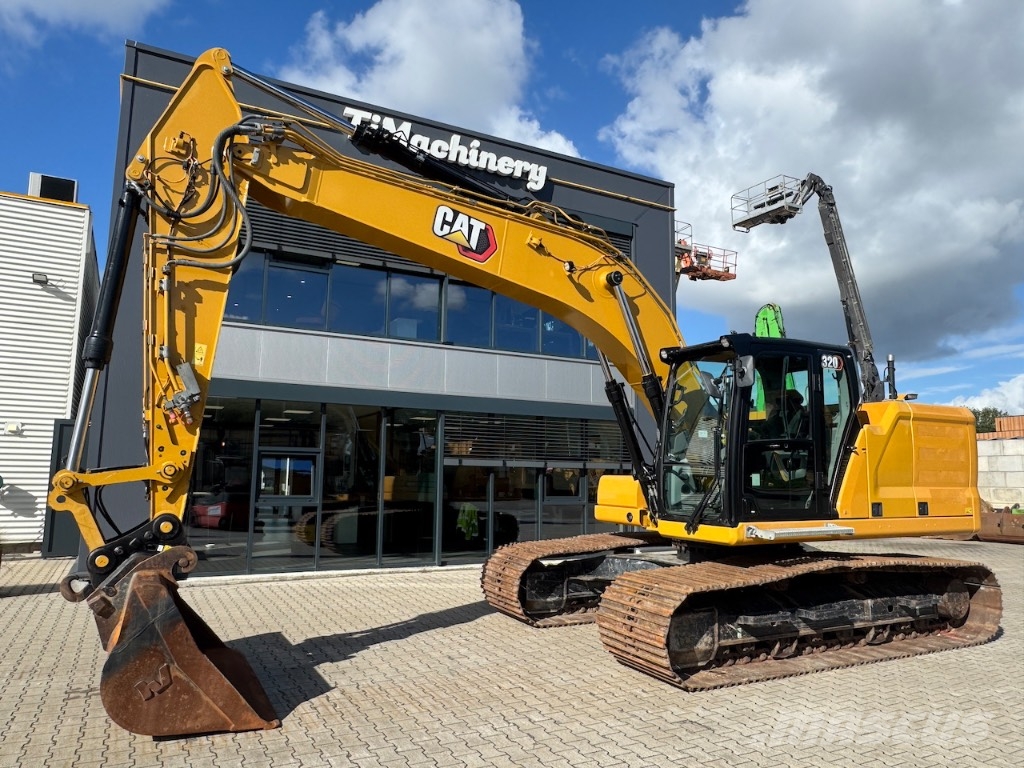 CAT 320 حفارات زحافة