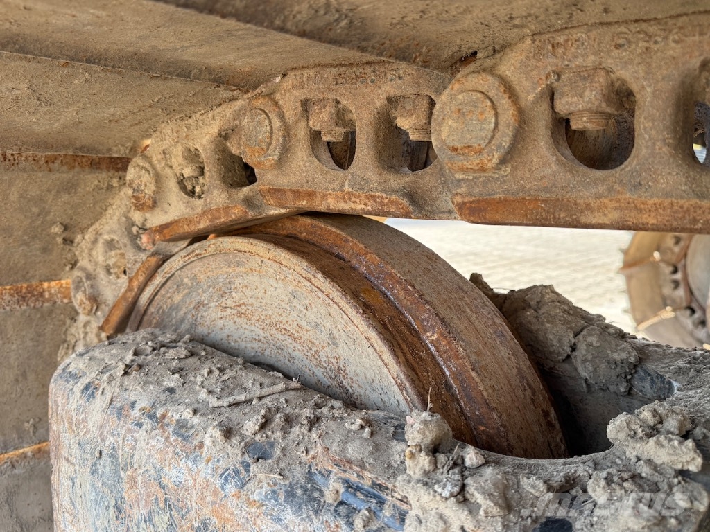 CAT 320 Rupsgraafmachines
