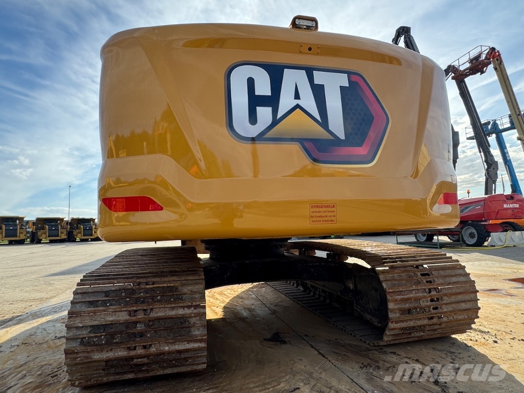 CAT 320 Rupsgraafmachines
