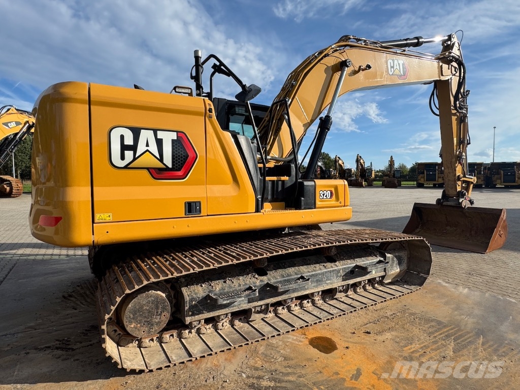 CAT 320 Rupsgraafmachines