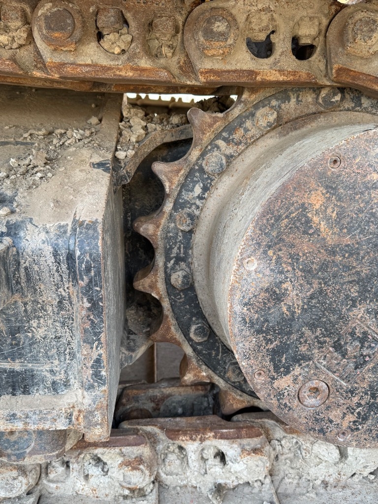 CAT 320 Rupsgraafmachines