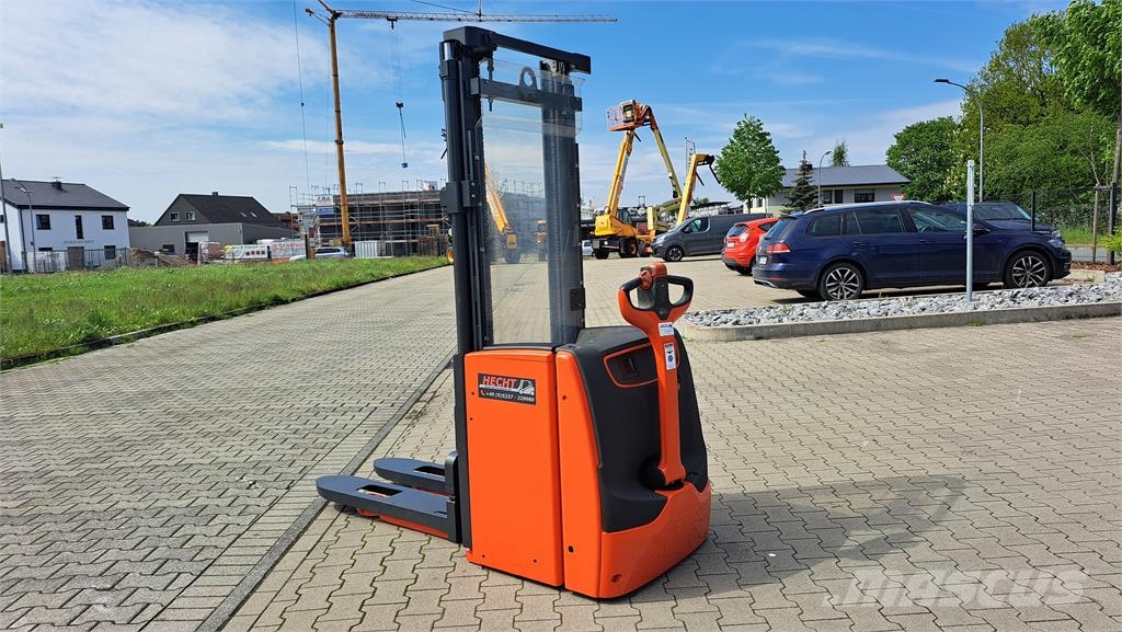 Linde L20 Ηλεκτρικά παλετοφόρα με ιστό
