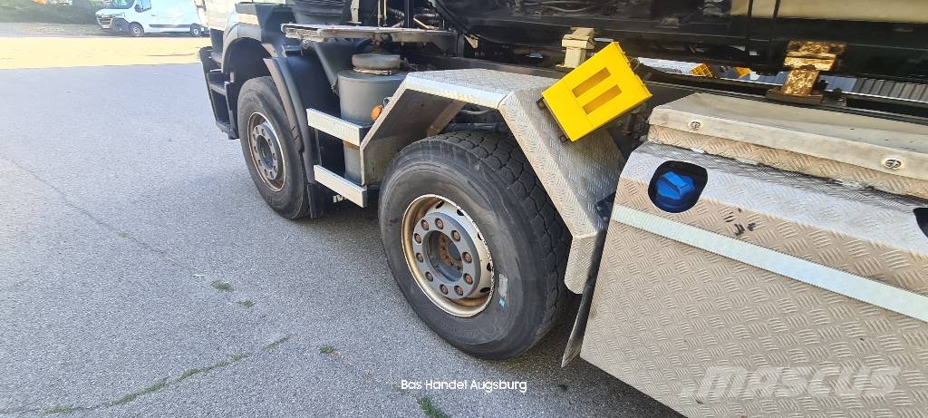 Iveco Stralis 460 X-Way Thermo Mulde 8X4 D-FZ TOP Koukkulava kuorma-autot