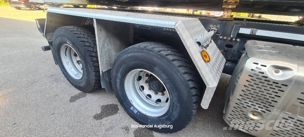 Iveco Stralis 460 X-Way Thermo Mulde 8X4 D-FZ TOP Koukkulava kuorma-autot