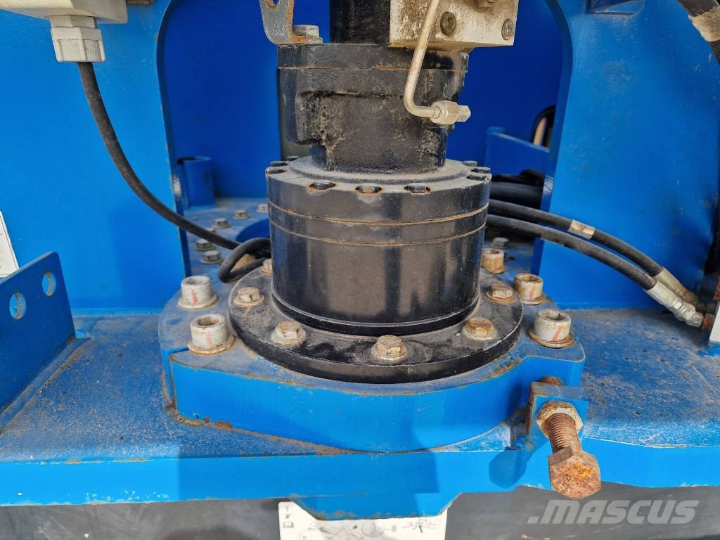 Genie S 65 jak JLG 660SJ M495 Teleskopiskie pacēlāji