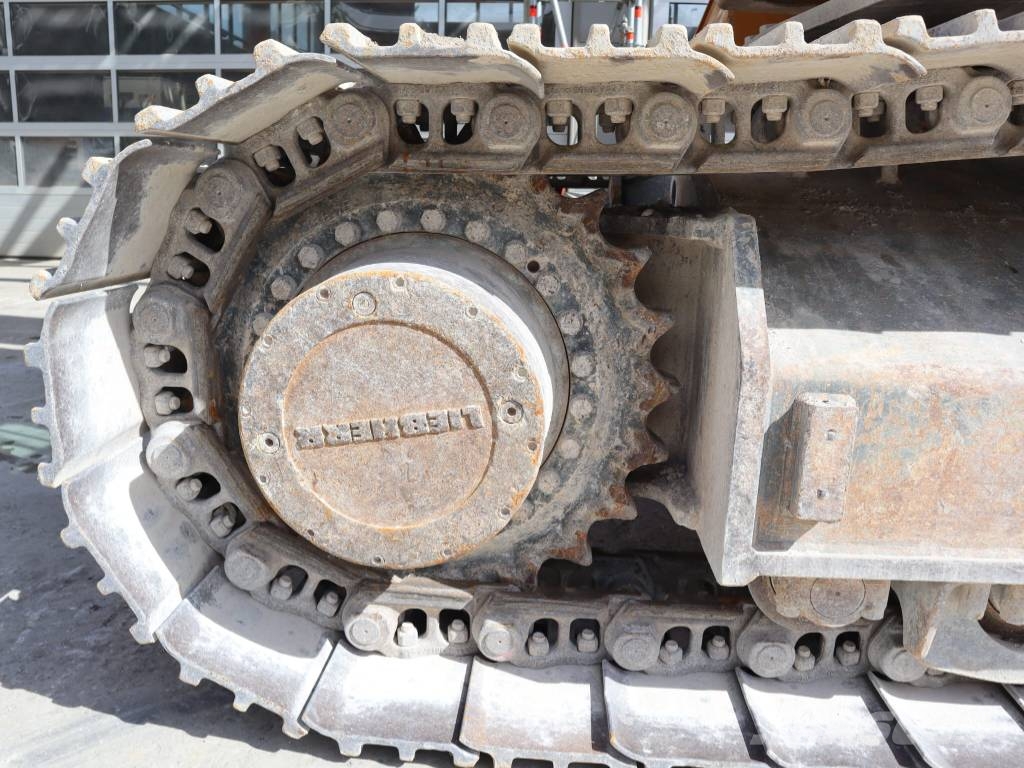 Liebherr R 936 LC Bandgrävare