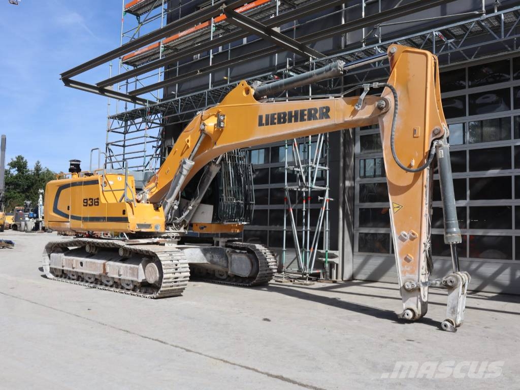 Liebherr R 936 LC Bandgrävare