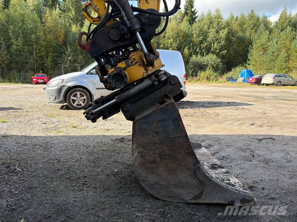 Kobelco New Holland E70BSR-2 Midibagger 7t - 12t