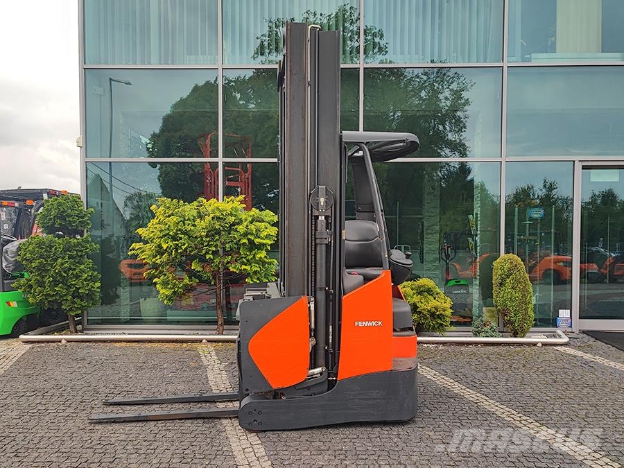 Linde R14X-03 Viljuškari sa pomičnim stupom
