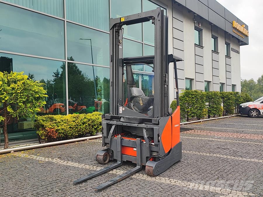 Linde R14X-03 Ретрак/ Високоповдигач с изместване на вилката напред