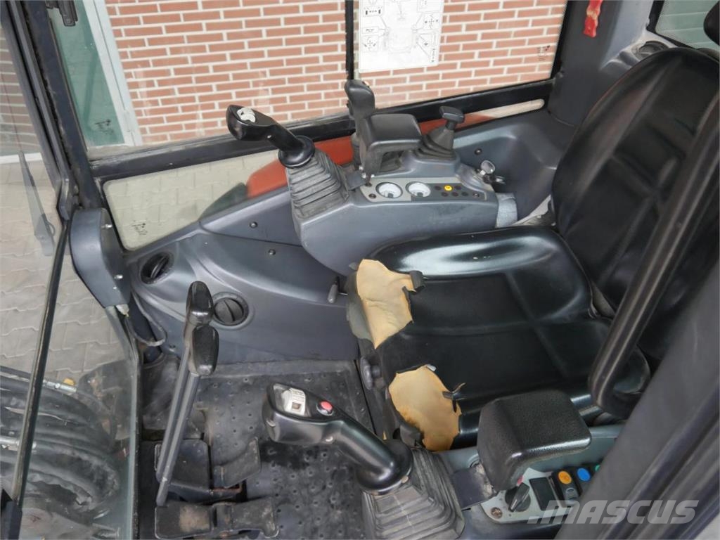 Case IH Eurocomach ES25ZT حفارات صغيرة أقل من 7 طن (حفارات صغيرة)
