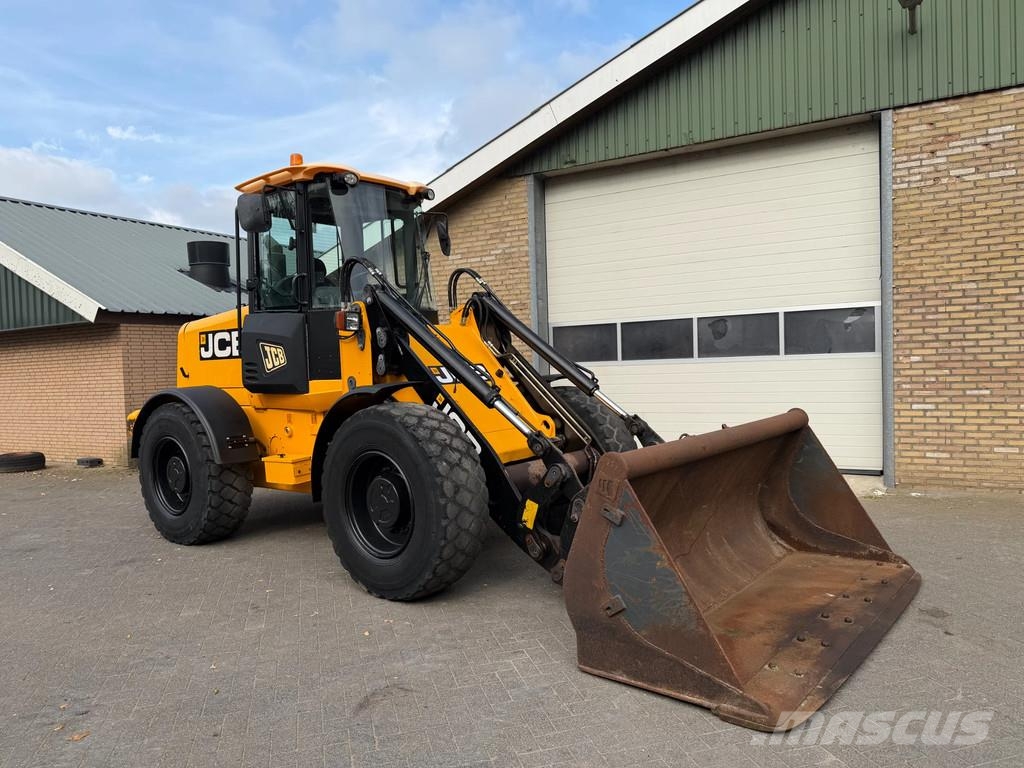 JCB 416 HT 416 HT Kolové nakladače