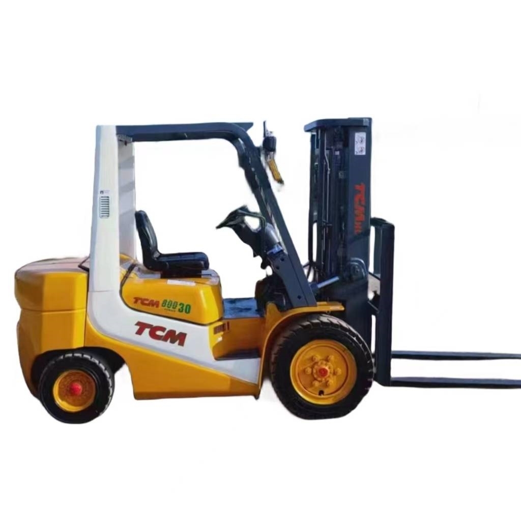 TCM FD30 شاحنات الديزل