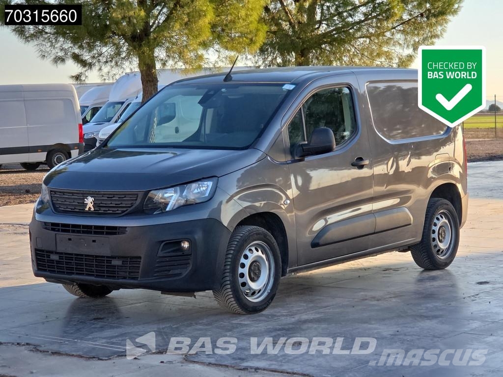 Peugeot Partner 130pk Automático L1H1 Navegación Aire acon Lieferwagen