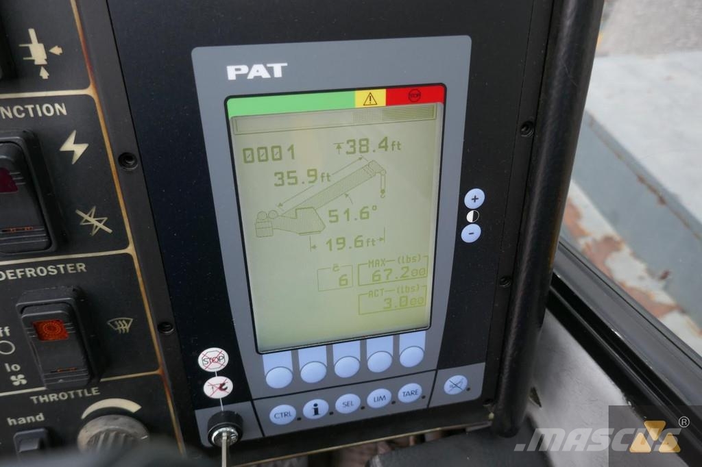 Grove RT700E Celtņi nelīdzenām virsmām