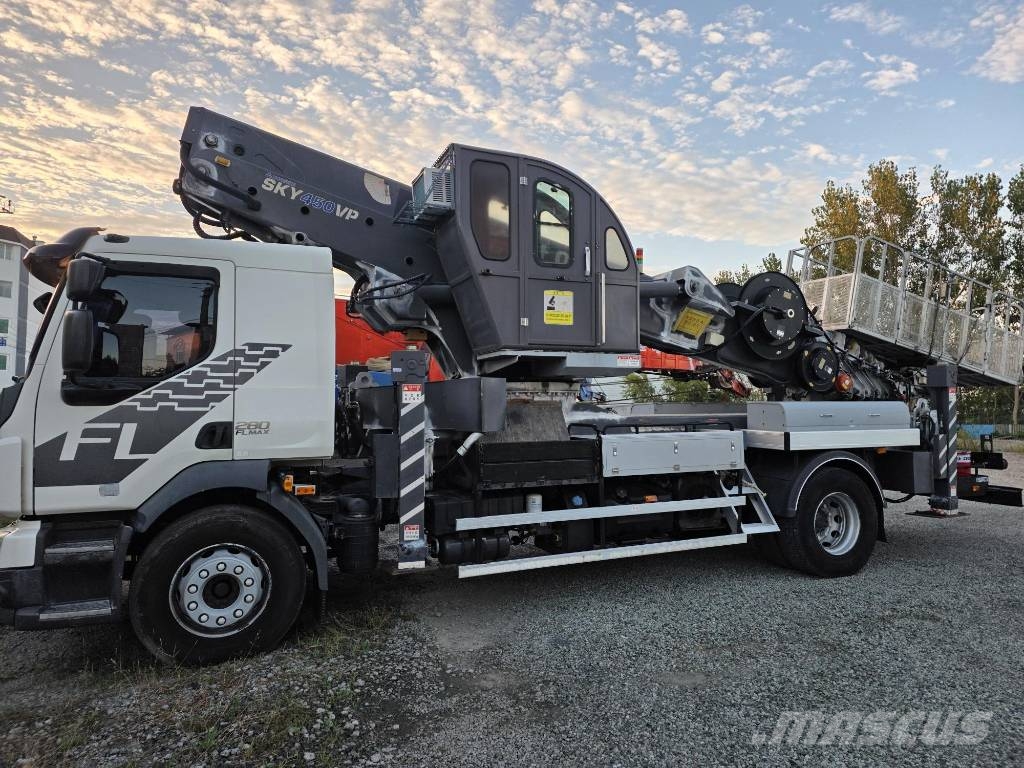 Horyong SKY450 トラック高所作業車