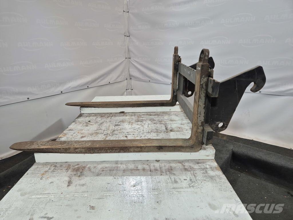 Ahlmann AX / Hitachi ZW palletvorkinst. Forks