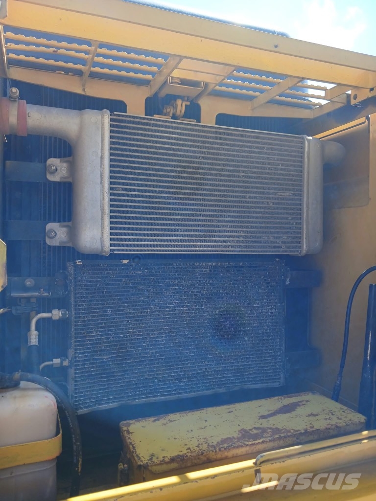 Komatsu PC 210-7K Escavatori cingolati