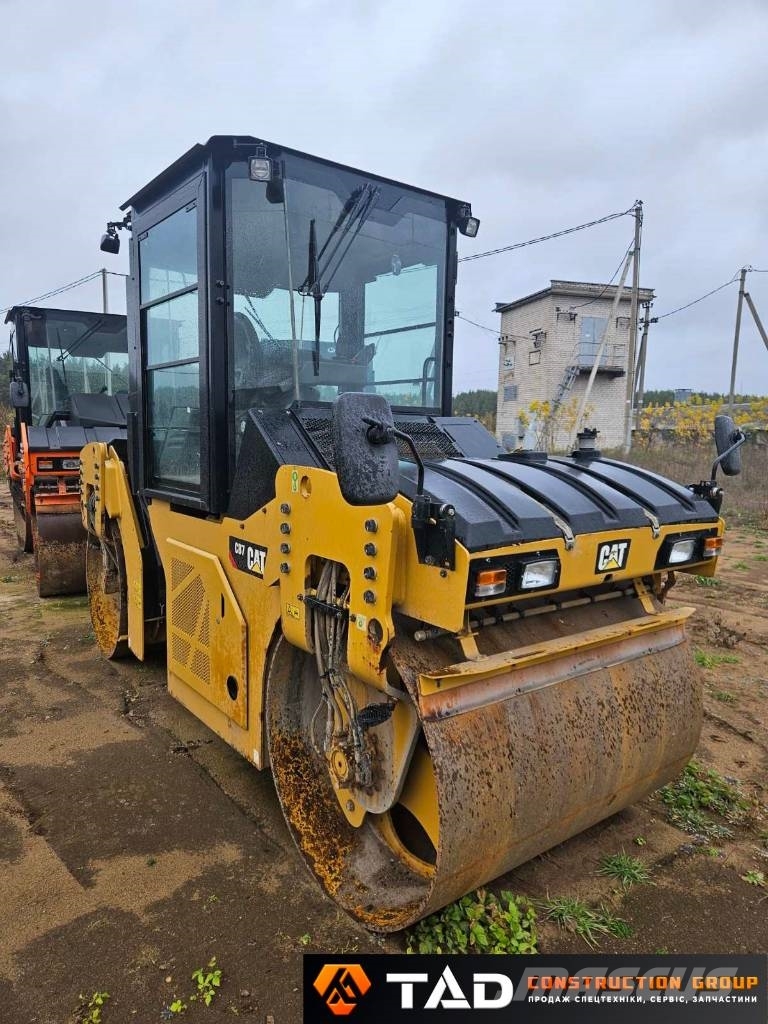 CAT CB 7 其他压路机