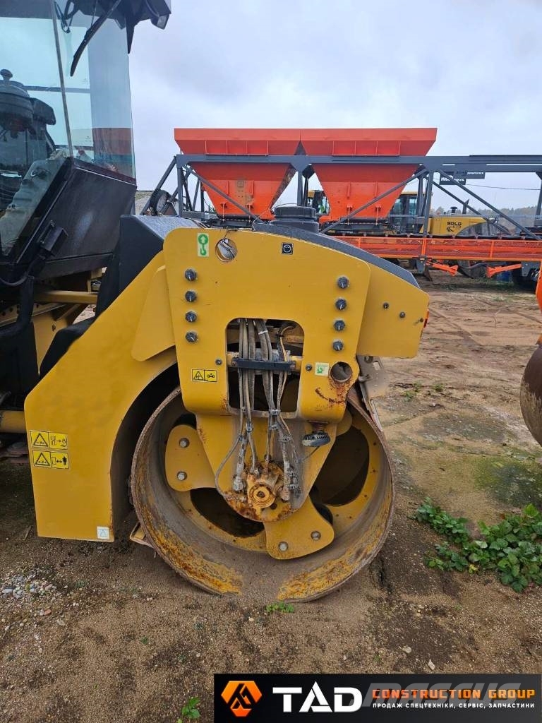 CAT CB 7 其他压路机