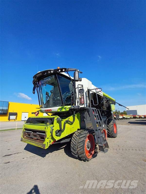 CLAAS Lexion 8700 TerraTrac Derliaus nuėmimo kombainai