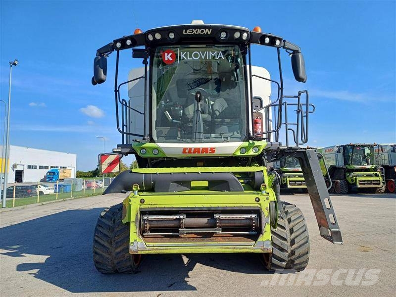 CLAAS Lexion 8700 TerraTrac Derliaus nuėmimo kombainai