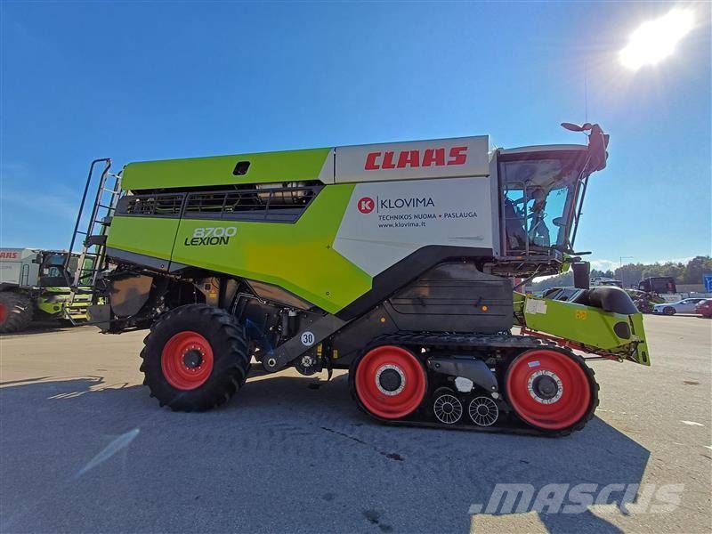 CLAAS Lexion 8700 TerraTrac Derliaus nuėmimo kombainai