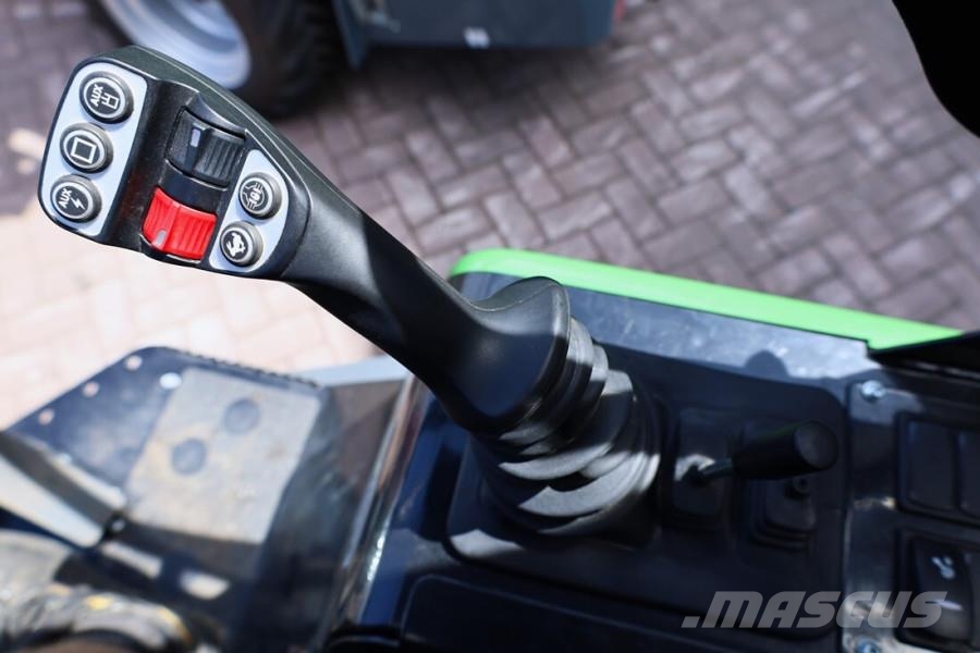 GiANT G2700E 100% Electric - Zero Emissions, Lithium-Iro Radlader
