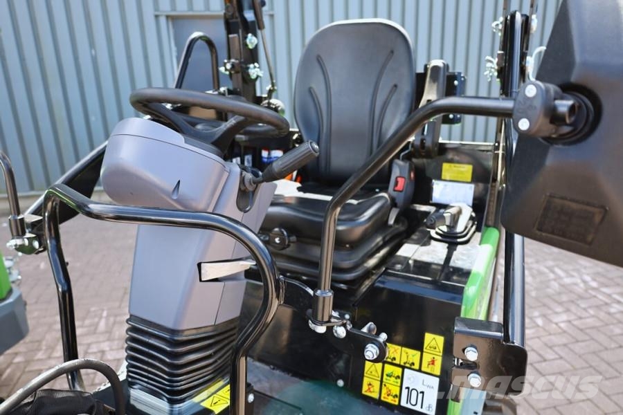 GiANT G2700E 100% Electric - Zero Emissions, Lithium-Iro Radlader