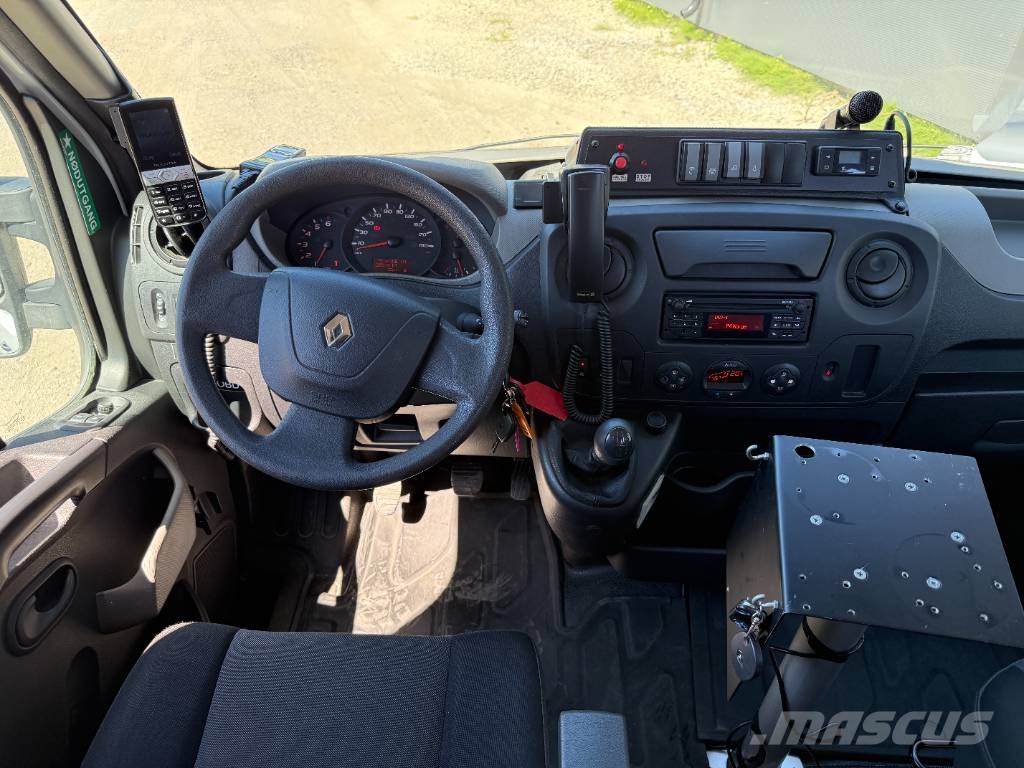 Renault Master. 2 Units! Minibusser