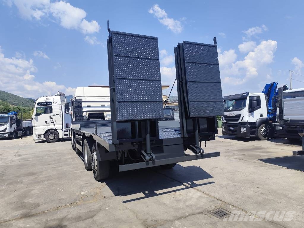 MAN TGX 35.440 Kamioni s ravnim pločom / vitlom