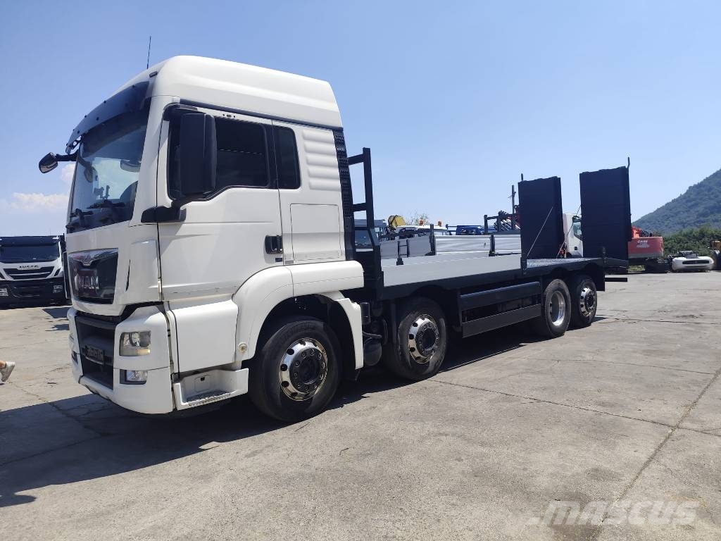 MAN TGX 35.440 Kamioni s ravnim pločom / vitlom