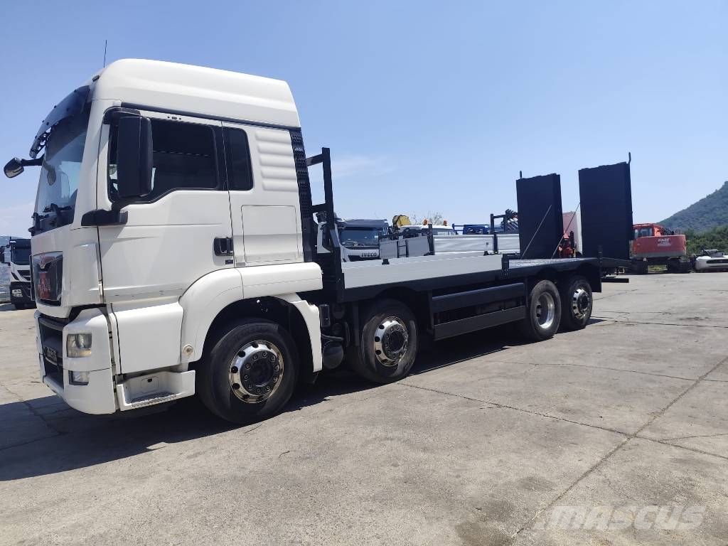 MAN TGX 35.440 Kamioni s ravnim pločom / vitlom