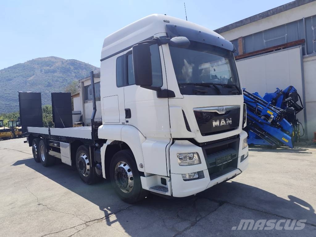 MAN TGX 35.440 Kamioni s ravnim pločom / vitlom