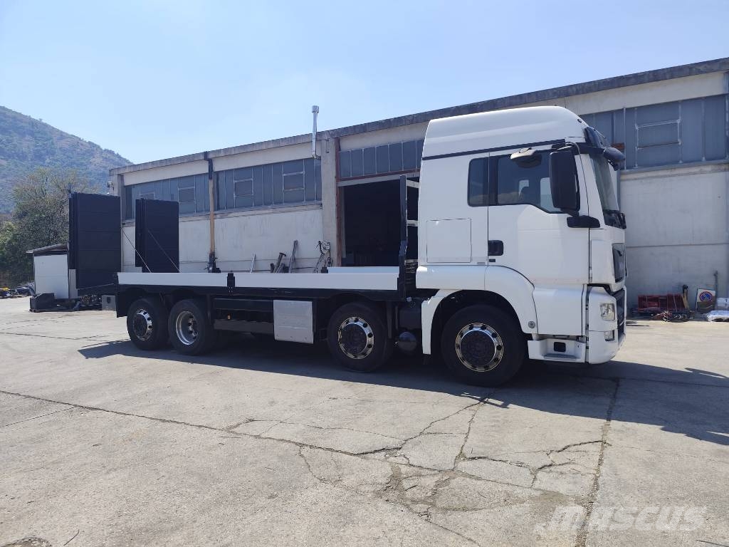 MAN TGX 35.440 Kamioni s ravnim pločom / vitlom