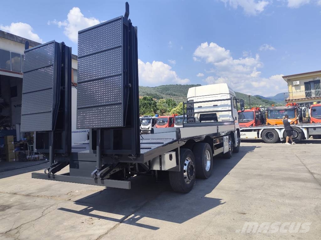 MAN TGX 35.440 Kamioni s ravnim pločom / vitlom