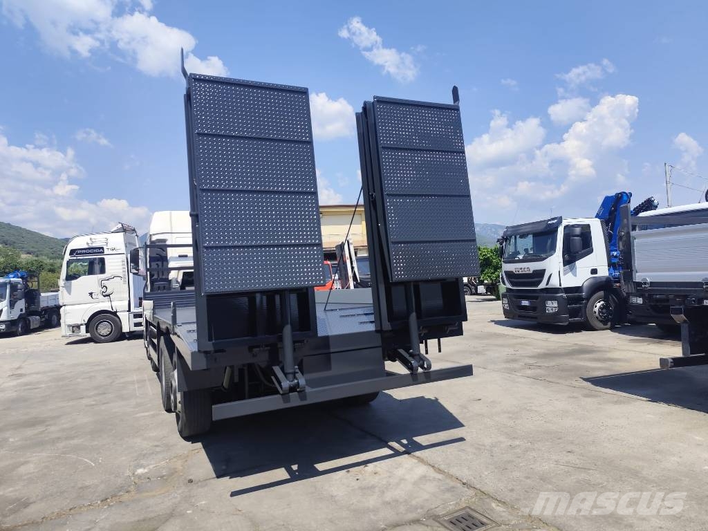 MAN TGX 35.440 Kamioni s ravnim pločom / vitlom