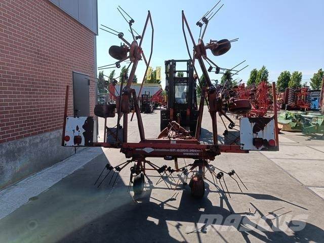 Kuhn GF6301 MH 耙與翻草機