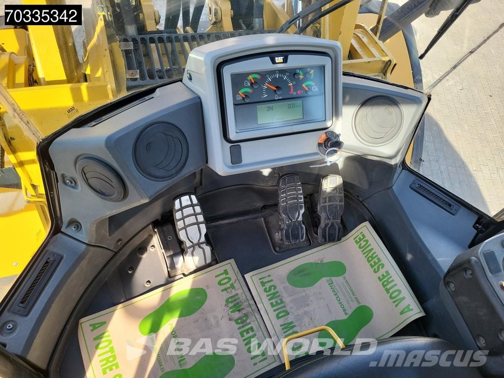 CAT 980 M Rataslaadurid