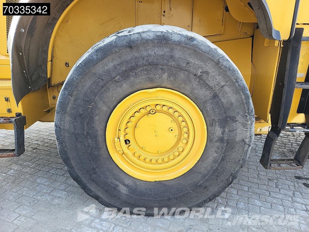 CAT 980 M Rataslaadurid
